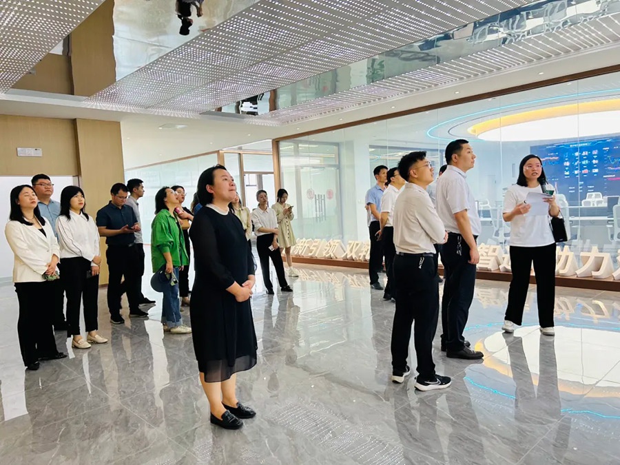 观摩学习点--共青团赣州市委五届五次全体（扩大）会议