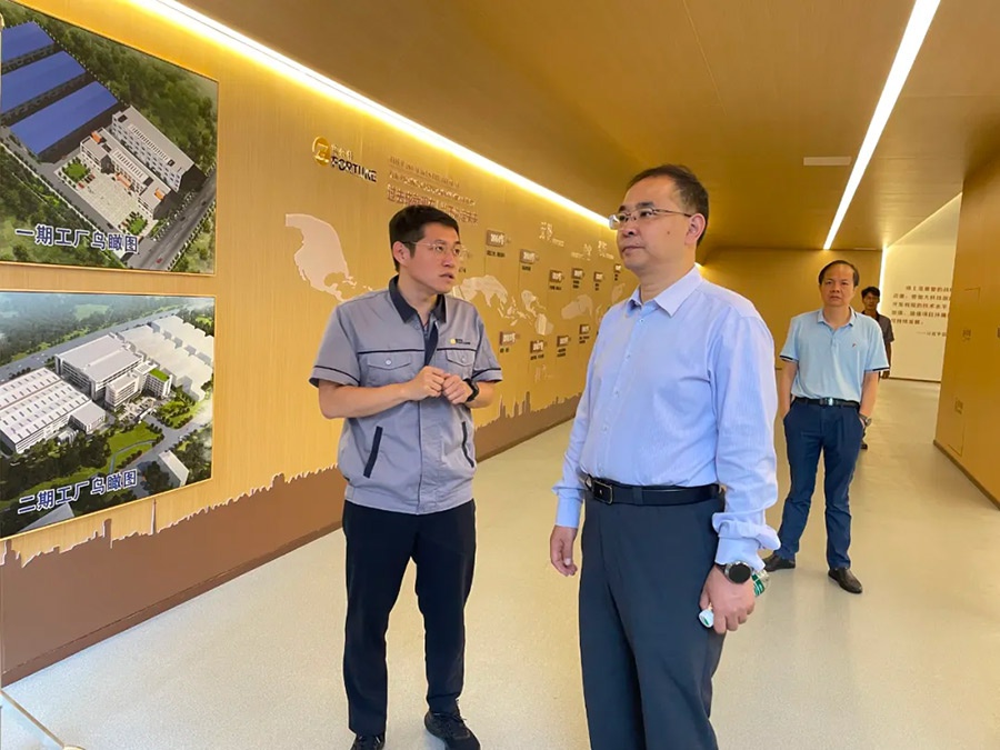 江西省科协主席徐景坤到我司二厂调研