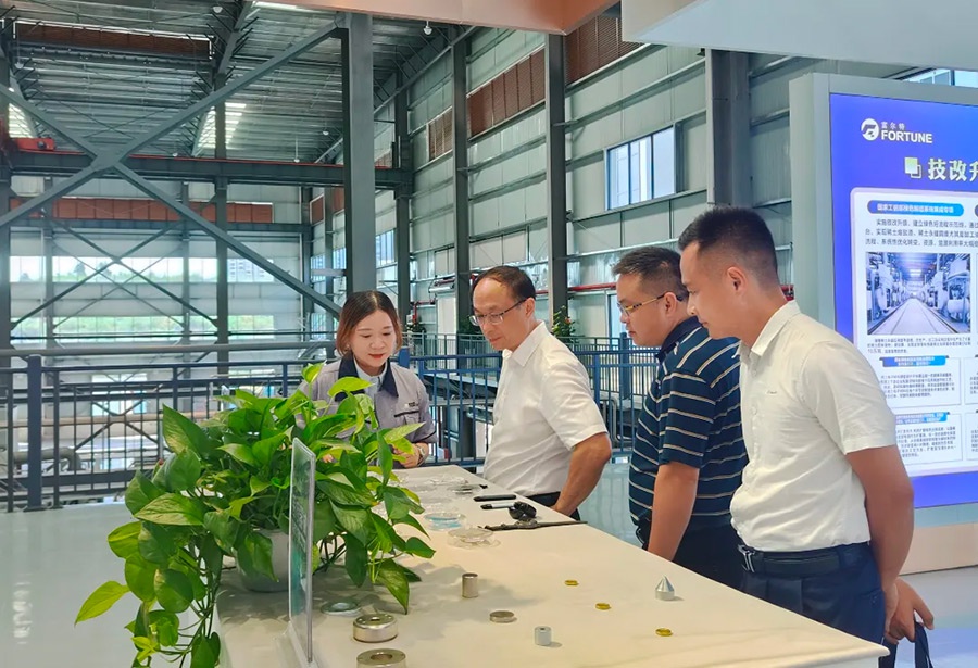 湖南省永州市市委组织部何小华一行赴我司考察调研