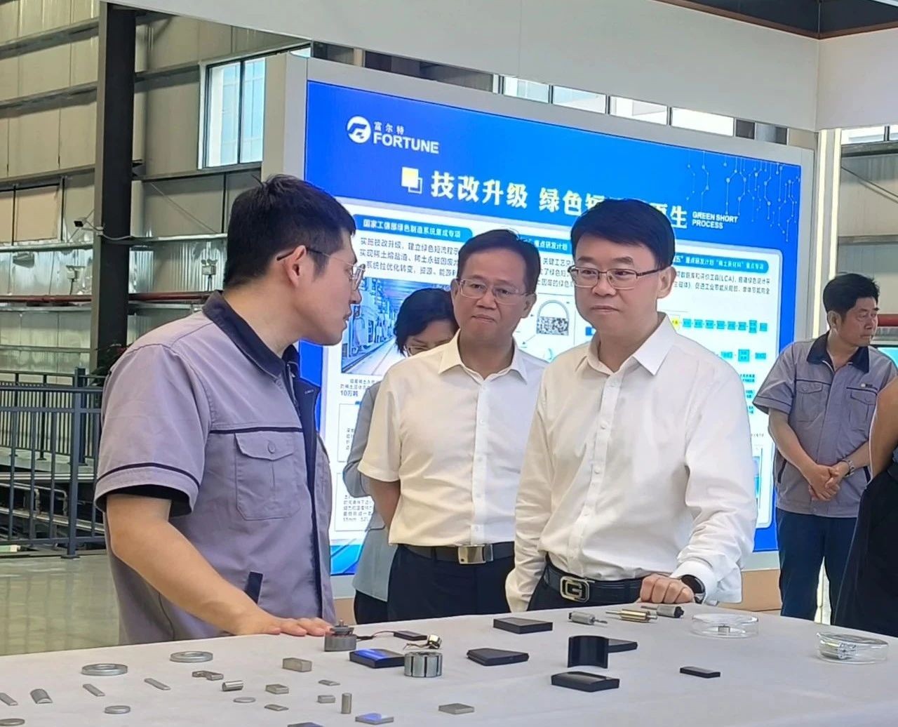 江西省政府副省长史可一行到我司调研