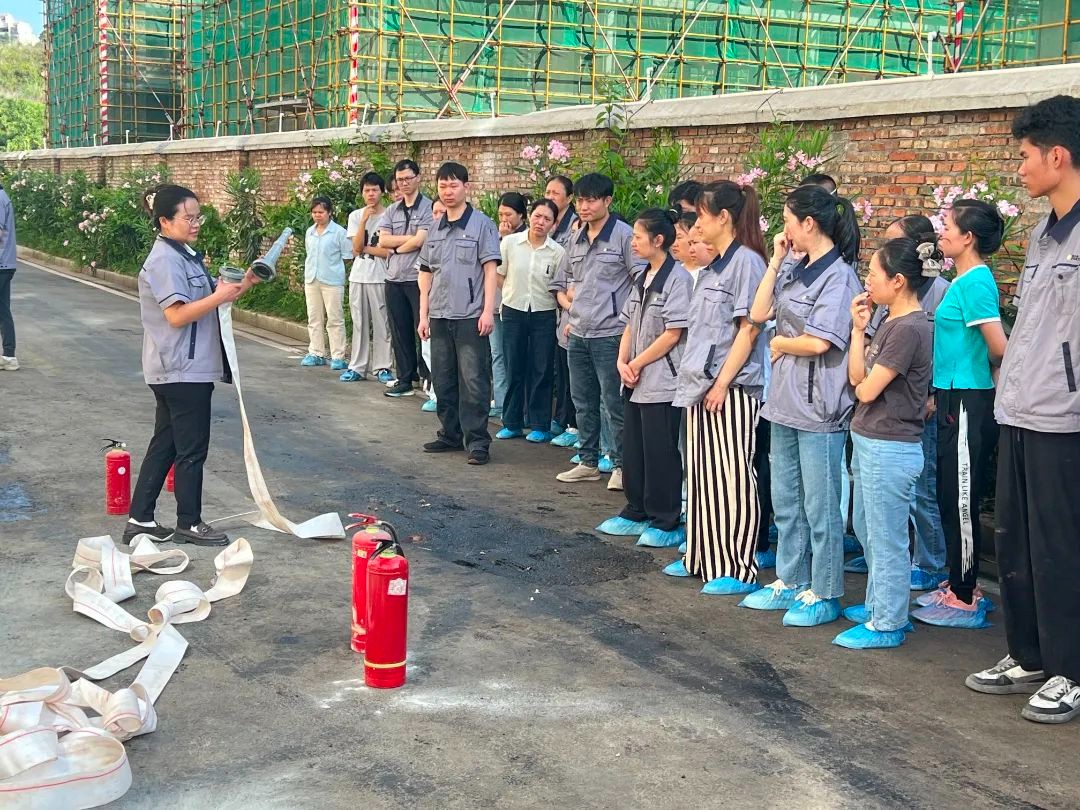 筑牢安全防线，yl6809永利集团开展员工消防安全实战演练
